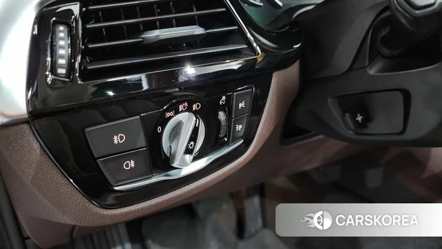 BMW 5 Series (G30) id 4465491 из Кореи 22