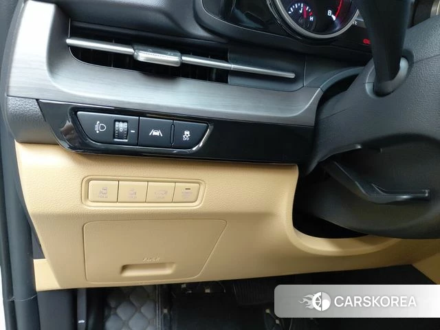 Kia Carnival 4th generation id 4636305 из Кореи 22
