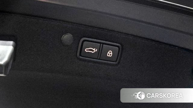 Hyundai The New Grandeur IG id 4323811 из Кореи 22