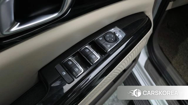 Kia Carnival 4th generation id 4282250 из Кореи 22