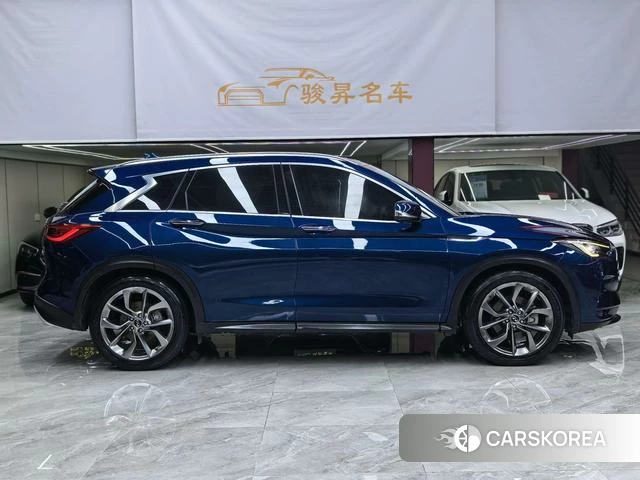 Infiniti QX50 id 4214073 из Китая 22