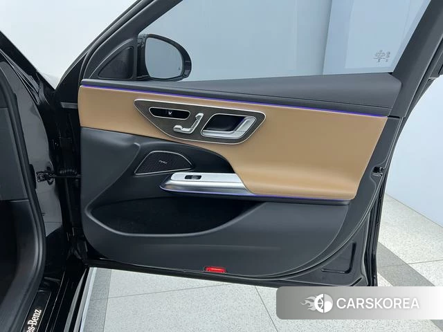 Mercedes-Benz E-class id 4207396 из Китая 22