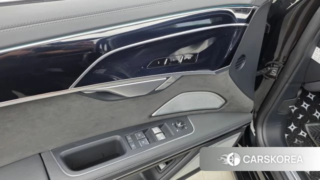 Audi A8 (D5) id 4470043 из Кореи 22