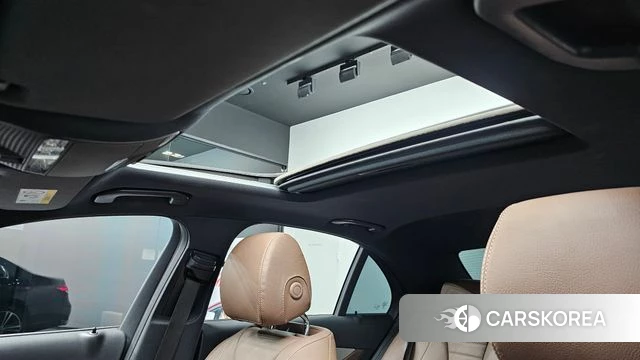 Mercedes-Benz E-Class W213 id 4195819 из Кореи 22