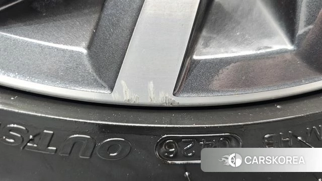 Hyundai Grandeur (GN7) id 4201465 из Кореи 22