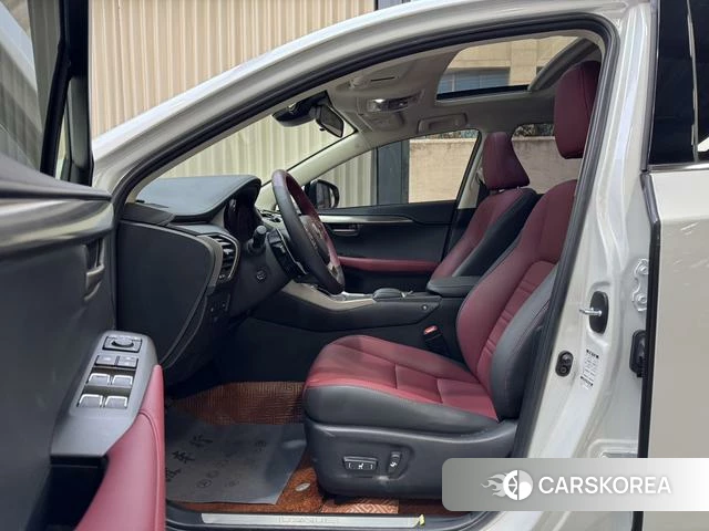 Lexus NX id 4239105 из Китая 22
