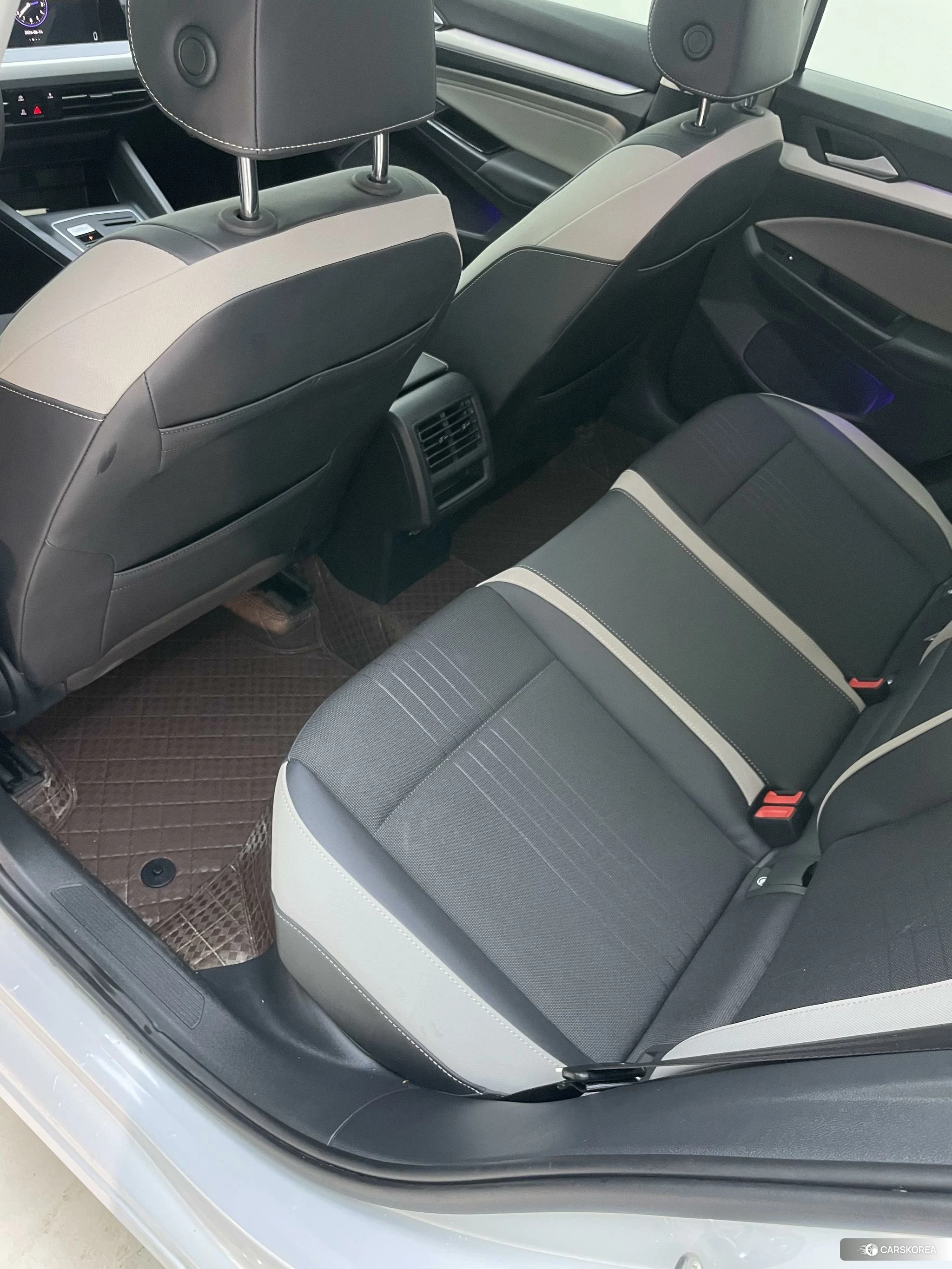 Volkswagen Golf id 4455264 из Китая 22