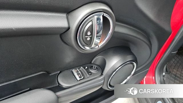 Mini Cooper id 4244786 из Кореи 22