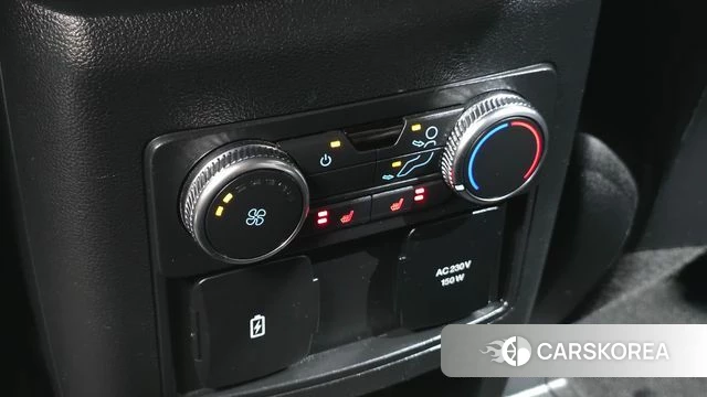 Ford Explorer 6th Generation id 4722242 из Кореи 22