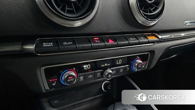 Audi New A3 id 4430431 из Кореи 22