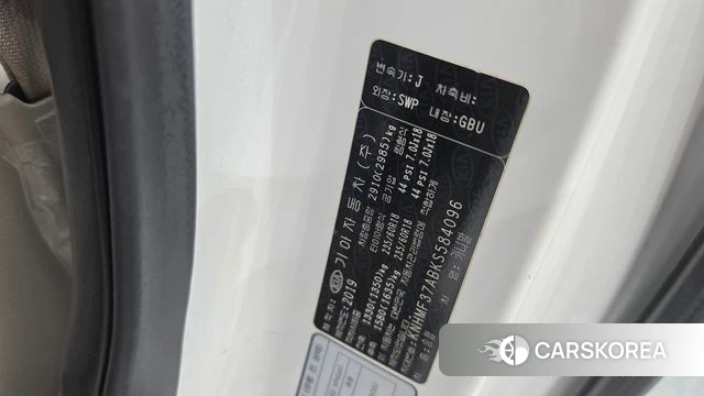 Kia The New Carnival id 4882338 из Кореи 22