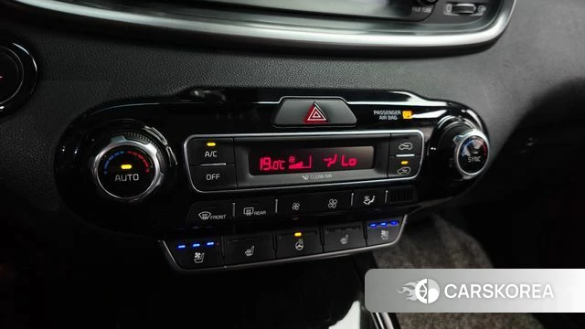 Kia The New Sorento id 4430175 из Кореи 22