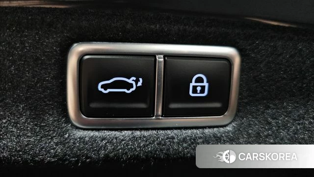 Hyundai Grandeur Hybrid (GN7) id 4222719 из Кореи 22