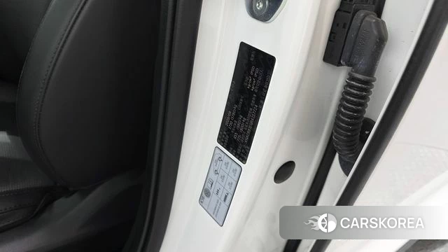 Kia Di Ol Nu Niro id 4201282 из Кореи 22