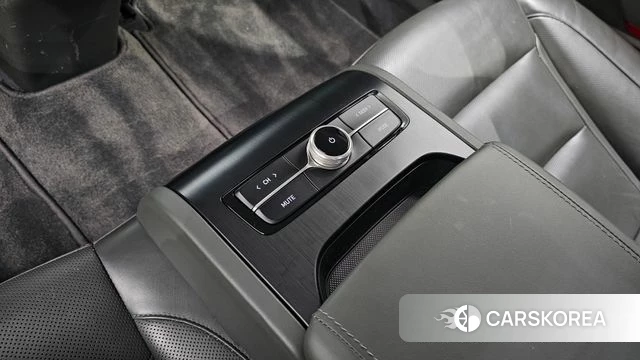 Hyundai The New Grandeur IG Hybrid id 4458698 из Кореи 22