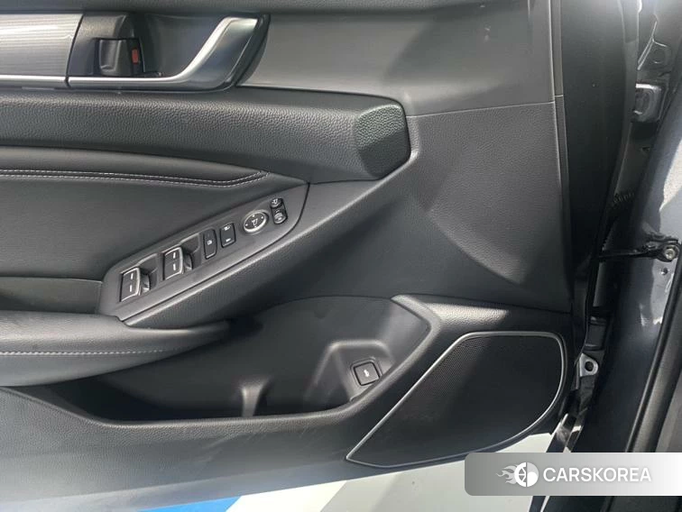 Honda Accord id 4406056 из Китая 22