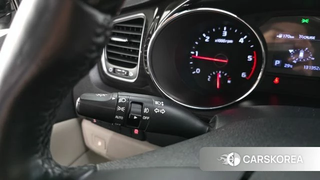 Kia The New Carnival id 4536332 из Кореи 22
