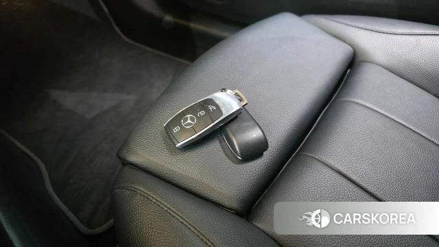 Mercedes-Benz A-Class W177 id 4636910 из Кореи 22