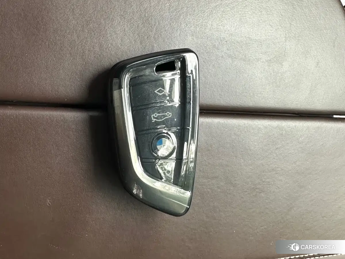 BMW 5 series id 4622397 из Китая 23