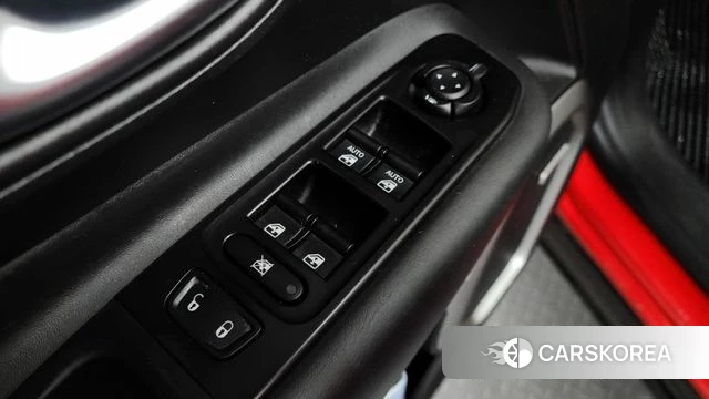 Jeep Renegade id 4244835 из Кореи 22