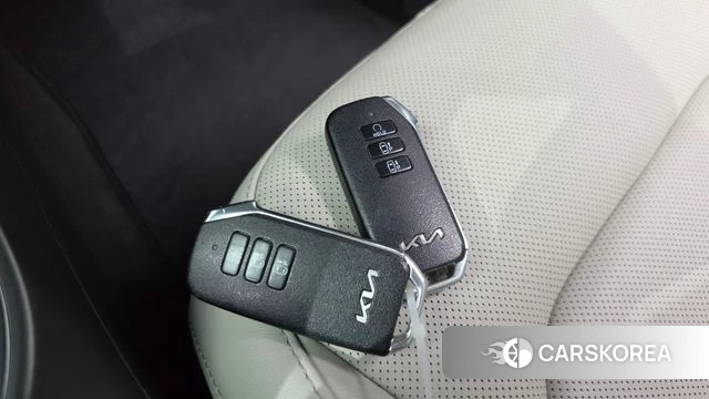 Kia Di Ol Nu Niro id 4735908 из Кореи 21