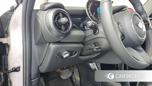 Mini Cooper id 4499995 из Кореи 22