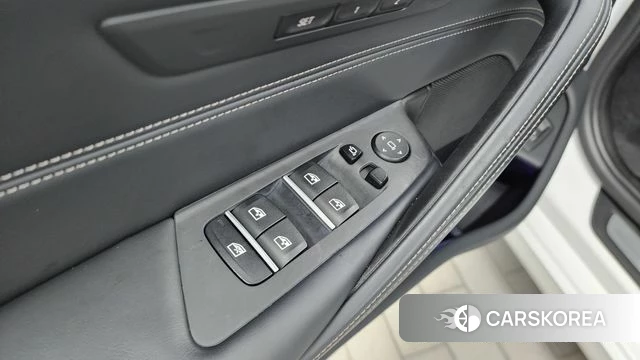 BMW 5 Series (G30) id 4430304 из Кореи 22