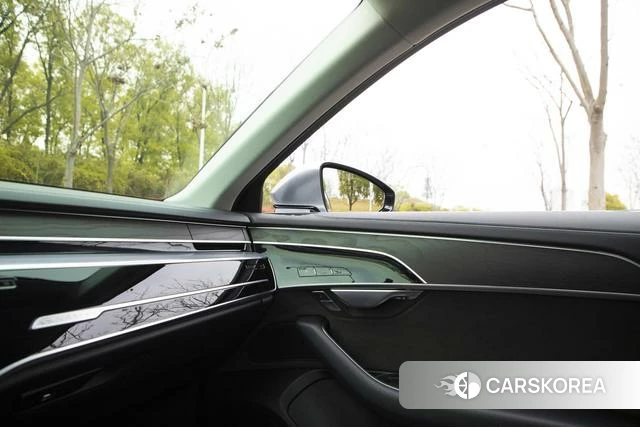 Audi A8 id 4259667 из Китая 22