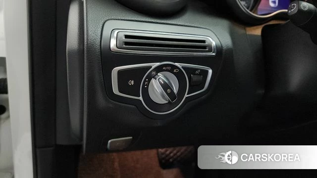Mercedes-Benz C-Class W205 id 4269187 из Кореи 22