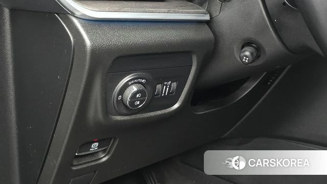 Jeep Grand Cherokee (WL) id 4618628 из Кореи 22
