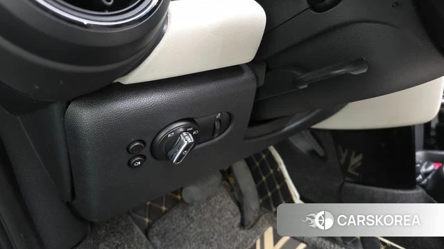 Mini Cooper S Convertible id 4711324 из Кореи 22