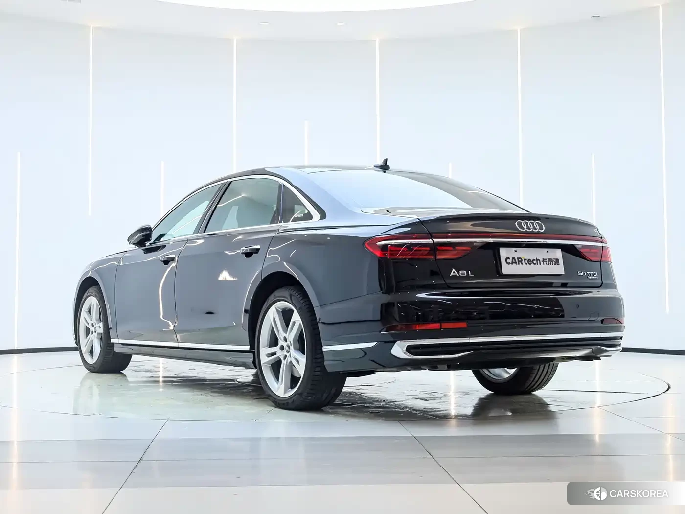 Audi A8 id 4599648 из Китая 22