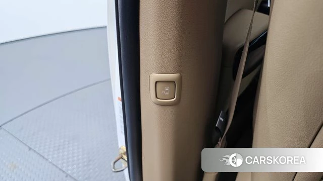 Kia The New Carnival id 4339666 из Кореи 22