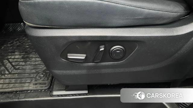 Hyundai Staria id 4757888 из Кореи 22