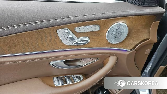 Mercedes-Benz E-Class W213 id 4459019 из Кореи 22