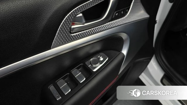 Genesis The New G70 id 4186553 из Кореи 22