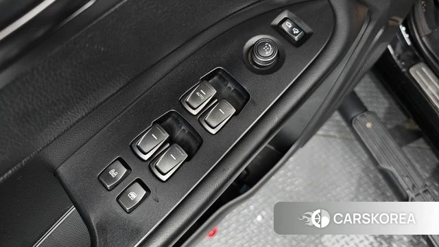 Ssangyong The New Rexton Sports Cannes id 4614007 из Кореи 22