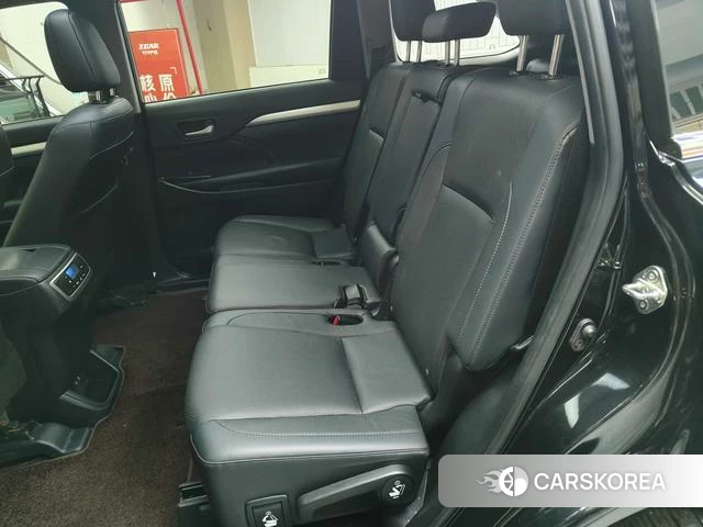 Toyota Highlander id 4261118 из Китая 22