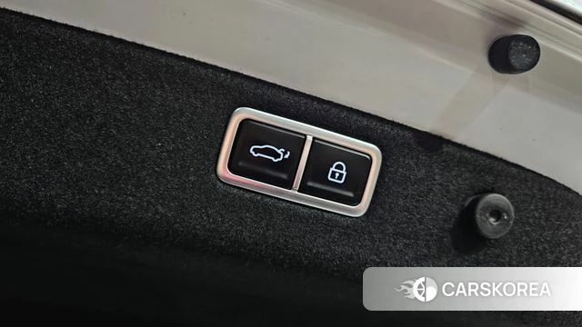Genesis The New G70 id 4283448 из Кореи 22