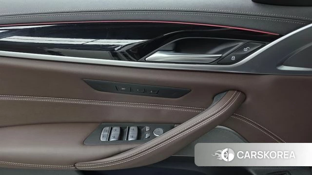 BMW 5 Series (G30) id 4774036 из Кореи 22