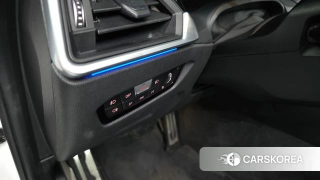 BMW 3 Series (G20) id 4410557 из Кореи 22
