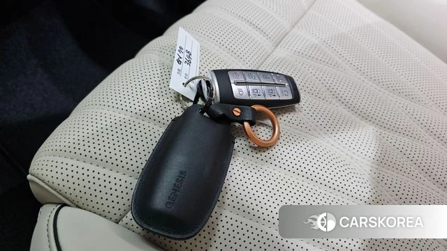 Genesis GV70 id 4602767 из Кореи 22