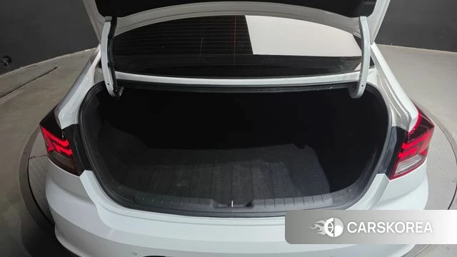 Hyundai The New Avante AD id 4543054 из Кореи 22