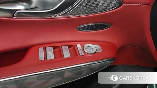 Genesis GV70 id 4355632 из Кореи 22
