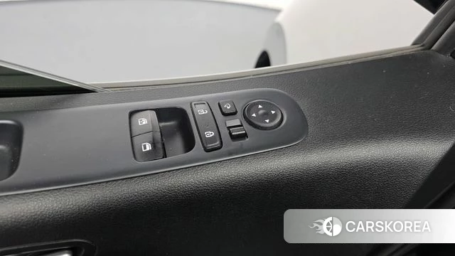Hyundai Staria id 4922449 из Кореи 22