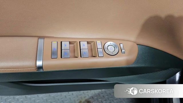 Hyundai Grandeur Hybrid (GN7) id 4194901 из Кореи 22