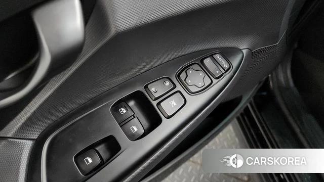 Hyundai Veloster (JS) id 4325214 из Кореи 22
