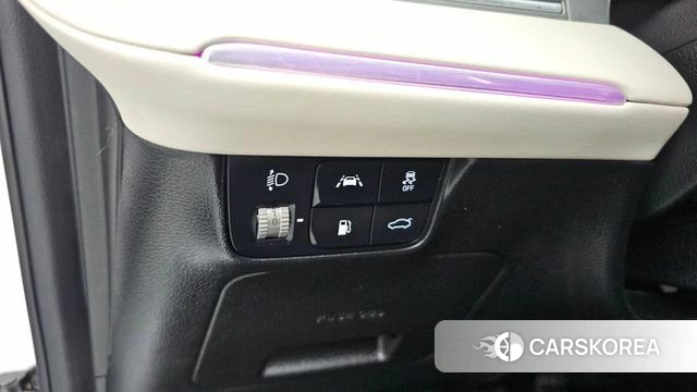 Hyundai The New Grandeur IG Hybrid id 4303517 из Кореи 22