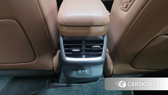 Hyundai Grandeur Hybrid (GN7) id 4433127 из Кореи 22