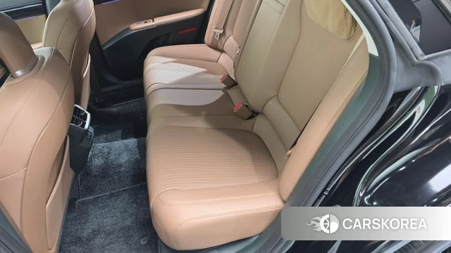 Hyundai Grandeur (GN7) id 4395407 из Кореи 22